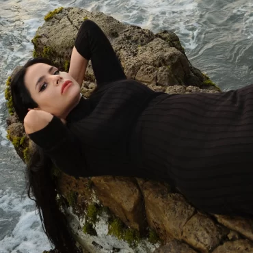 Sofia Kourtesis Announces Debut Album 'Madres' - A Sentimental Tribute