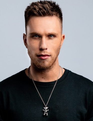 Nicky Romero Reveals Debut Solo Concert 'Nightvision'