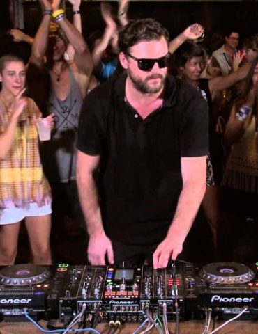 Solomun Drops Remix of Weval's 'Forever
