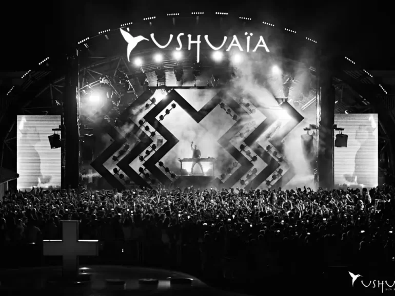 martin_garrix_2025_ushuaia_ibiza_tickets_tables_reservation_vip_B