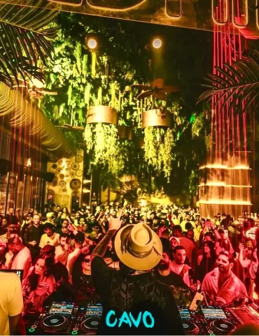 cavo_dubai_2025_vip_table_reservations_tickets_5