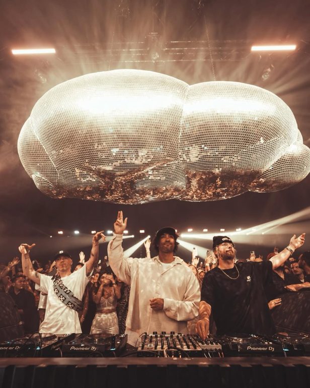 hive_dubai_soho_garden_tickets_vip_table_reservations_4