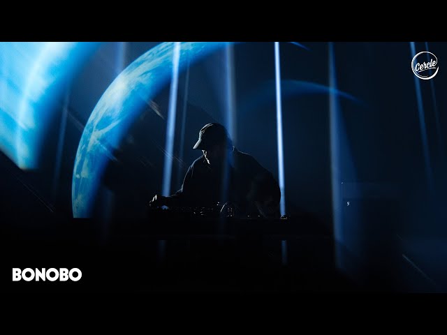 Bonobo Solo live at Cercle Odyssey, Paris, France