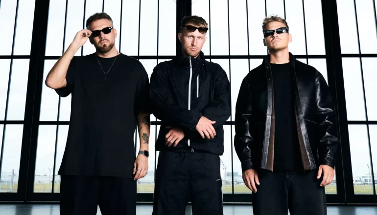 tripolism_skyline_saturdays_penthouse_dubai_2025_vip_table_reservations_tickets_1