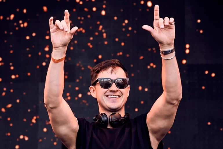 john_summit_2026_ibiza_unvrs_tickets_tables_reservations_vip_4