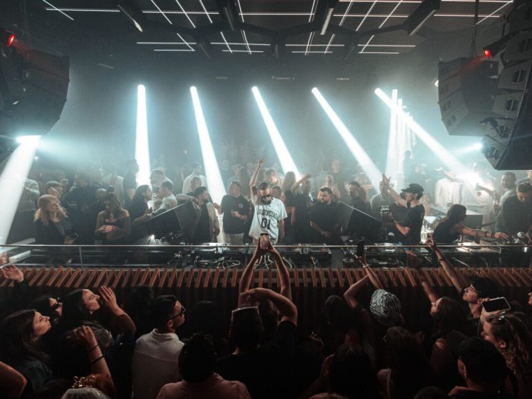 robin_schulz_music_on_2026_pacha_ibiza_tickets_vip_table_reservation_3