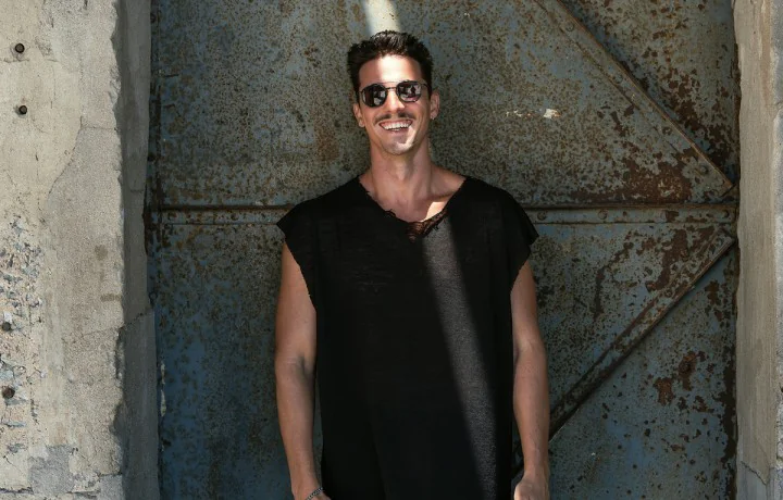 Clint_Lee_scorpios_mykonos_2026_vip_reservations_sea_water_transfers_05-25