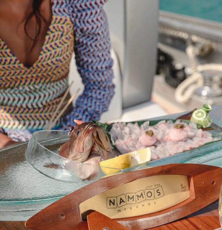 nammos_mykonos_2026_vip_table_reservations_party_transfers_restaurant_2